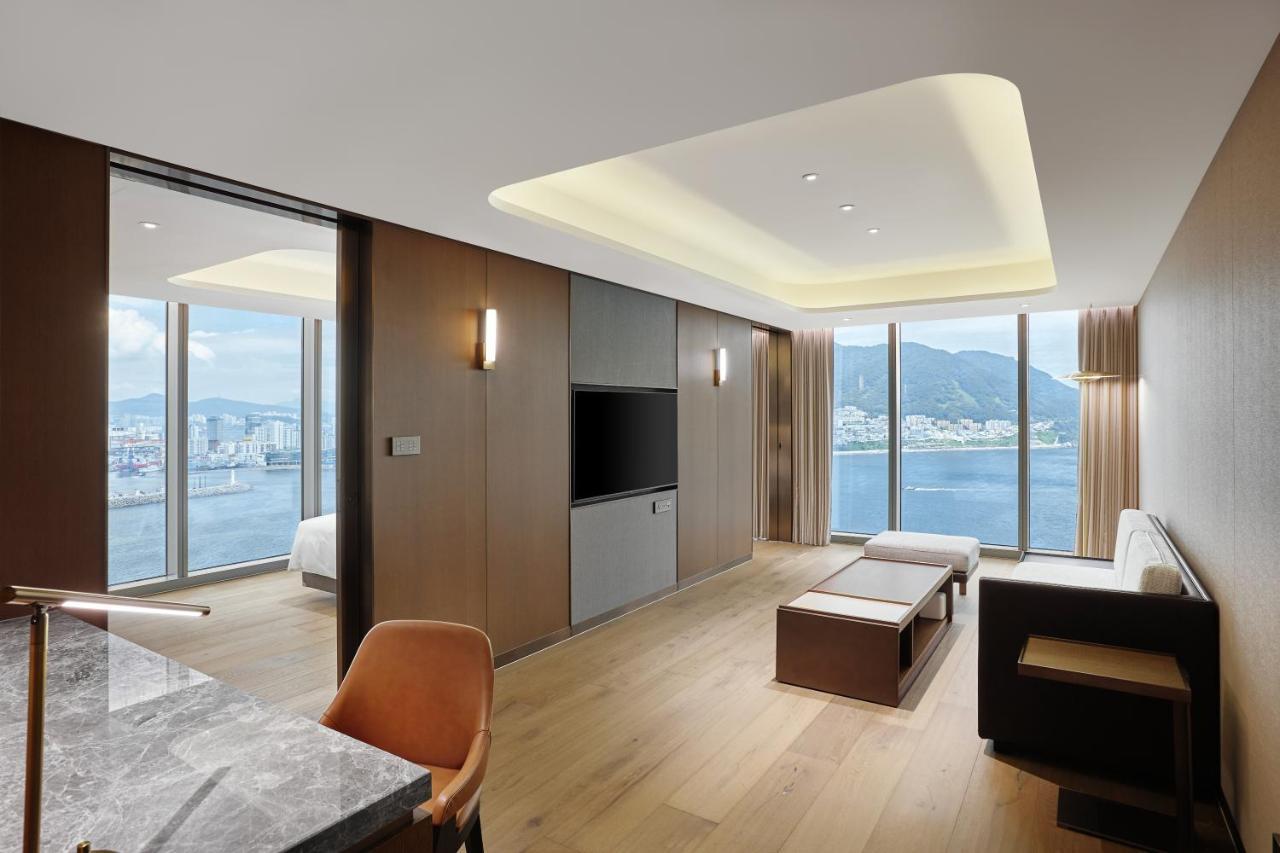 Wyndham Grand Пусан Экстерьер фото